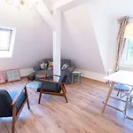 Апартаменты Golding - Flat 2 *